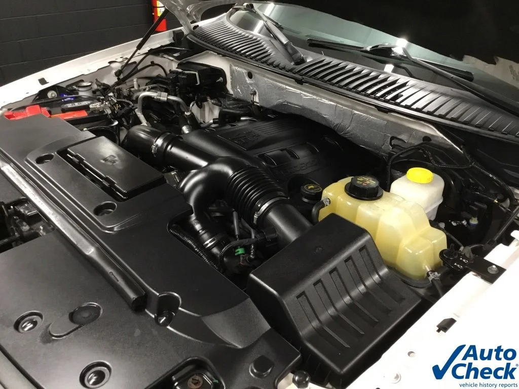 Used 2017 White Ford Limited image 47