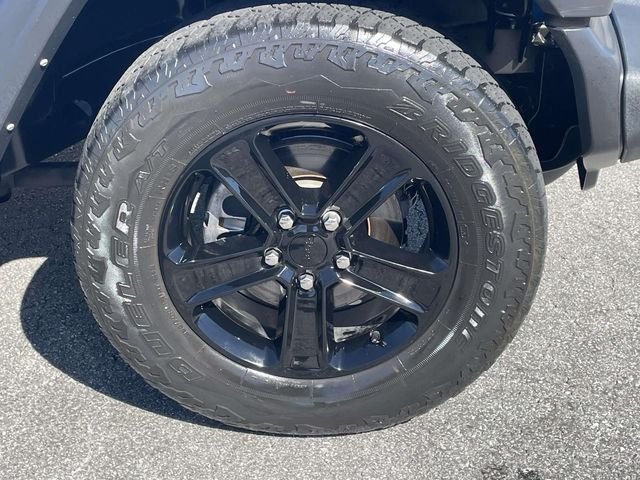 Used 2021 Blue Pearl Jeep Unlimited Sport Altitude image 9
