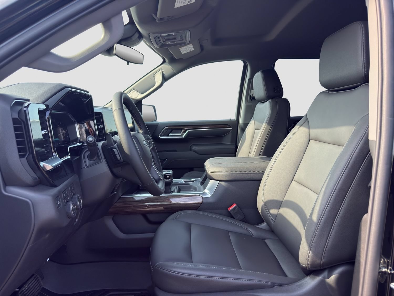 2026 Chevrolet Silverado 1500 LT Trail Boss - Photo 9