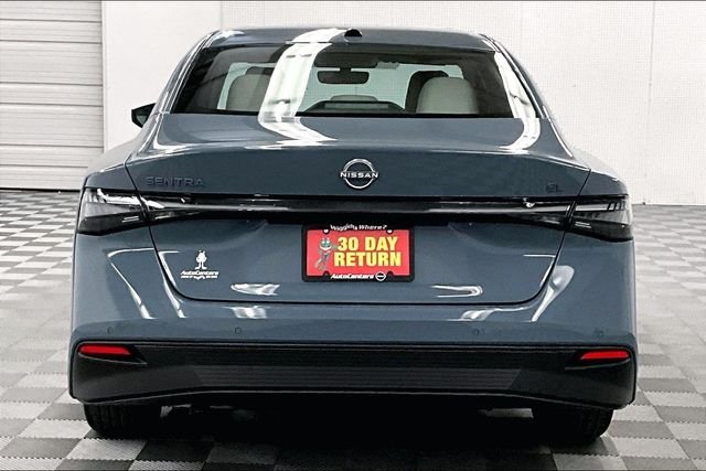 New 2026 Atlantic Gray Metallic Nissan SL image 4