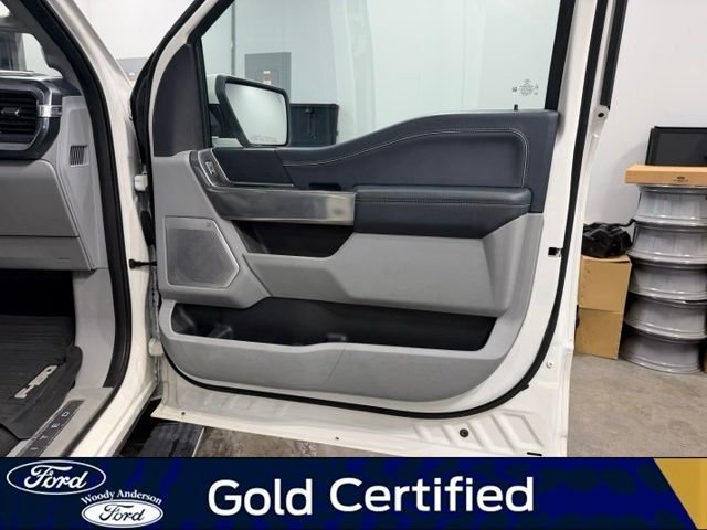 Used 2023 White Metallic Ford Limited image 28