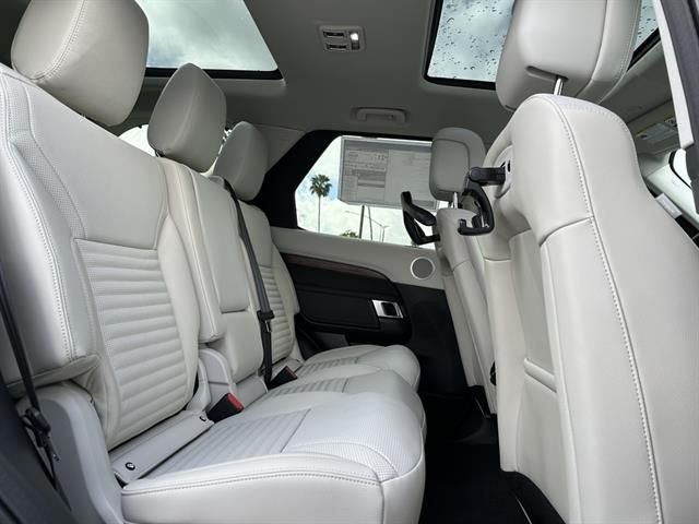New 2026 Santorini Black Land Rover S image 16