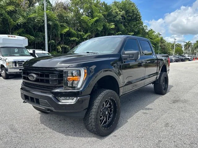 Used 2022 Black Metallic Ford XLT image 11