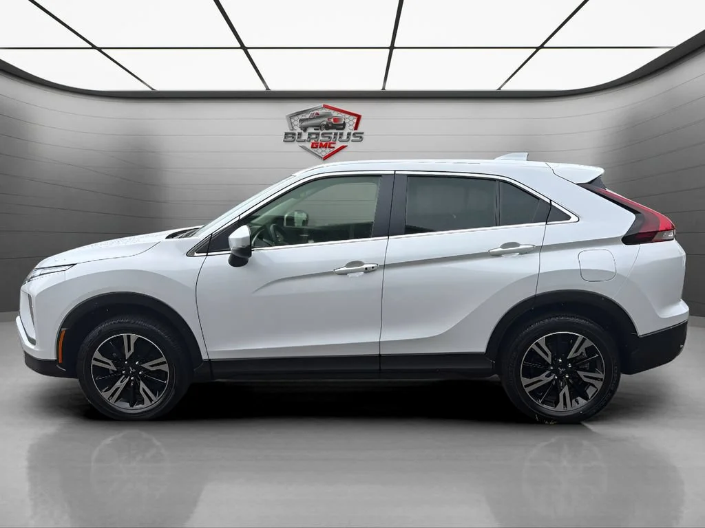 Used 2025 Mitsubishi Eclipse Cross SE with VIN JA4ATWAA5SZ005337 for sale in Branford, CT
