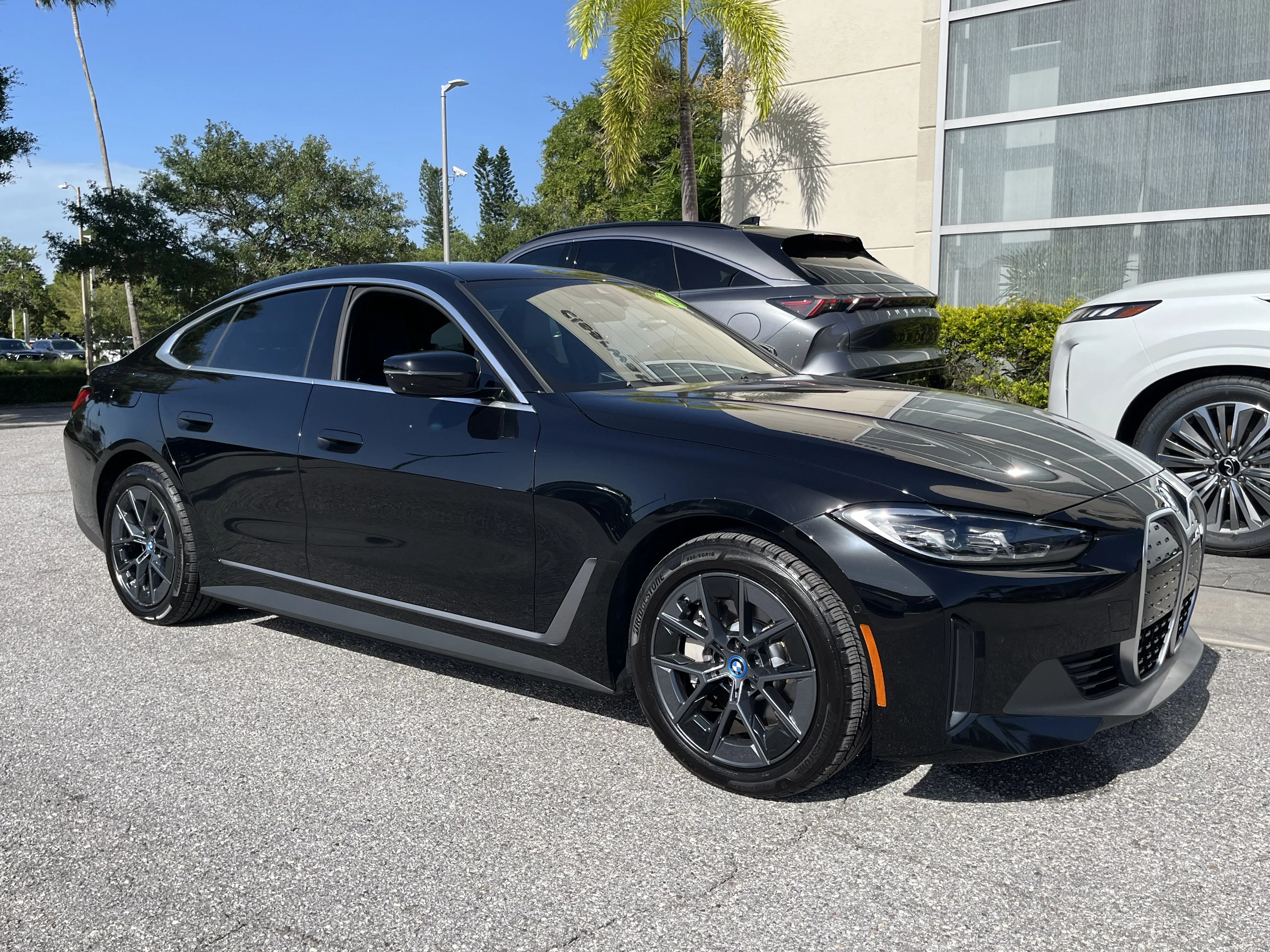 Used 2024 Jet Black BMW eDrive35 image 11