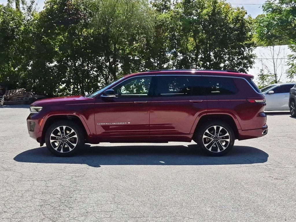 Used 2021 Red Jeep Overland image 11