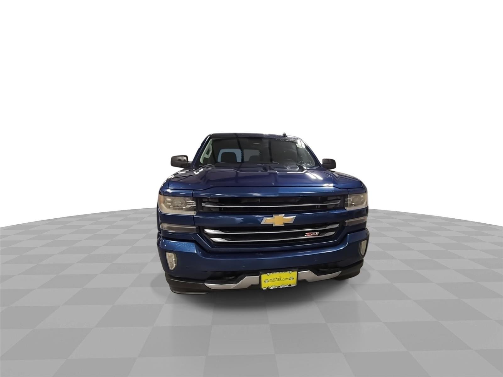 Used 2016 DEEP OCEAN BLUE METALLIC Chevrolet LTZ image 3