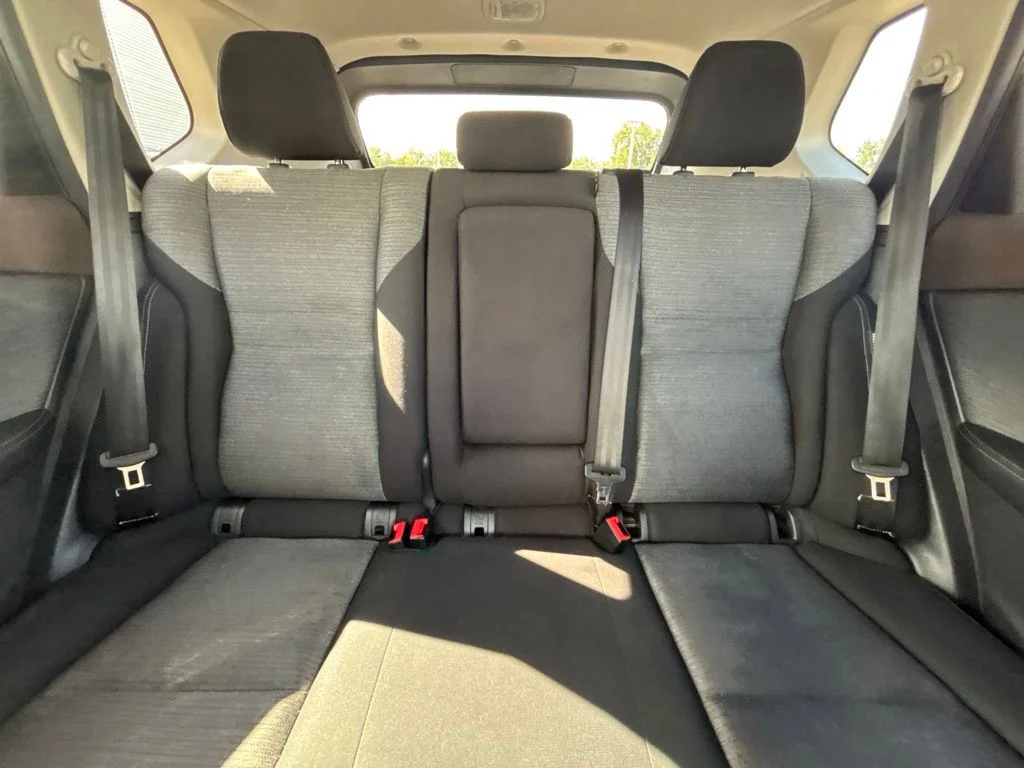 Used 2021 Gray Nissan SV image 30