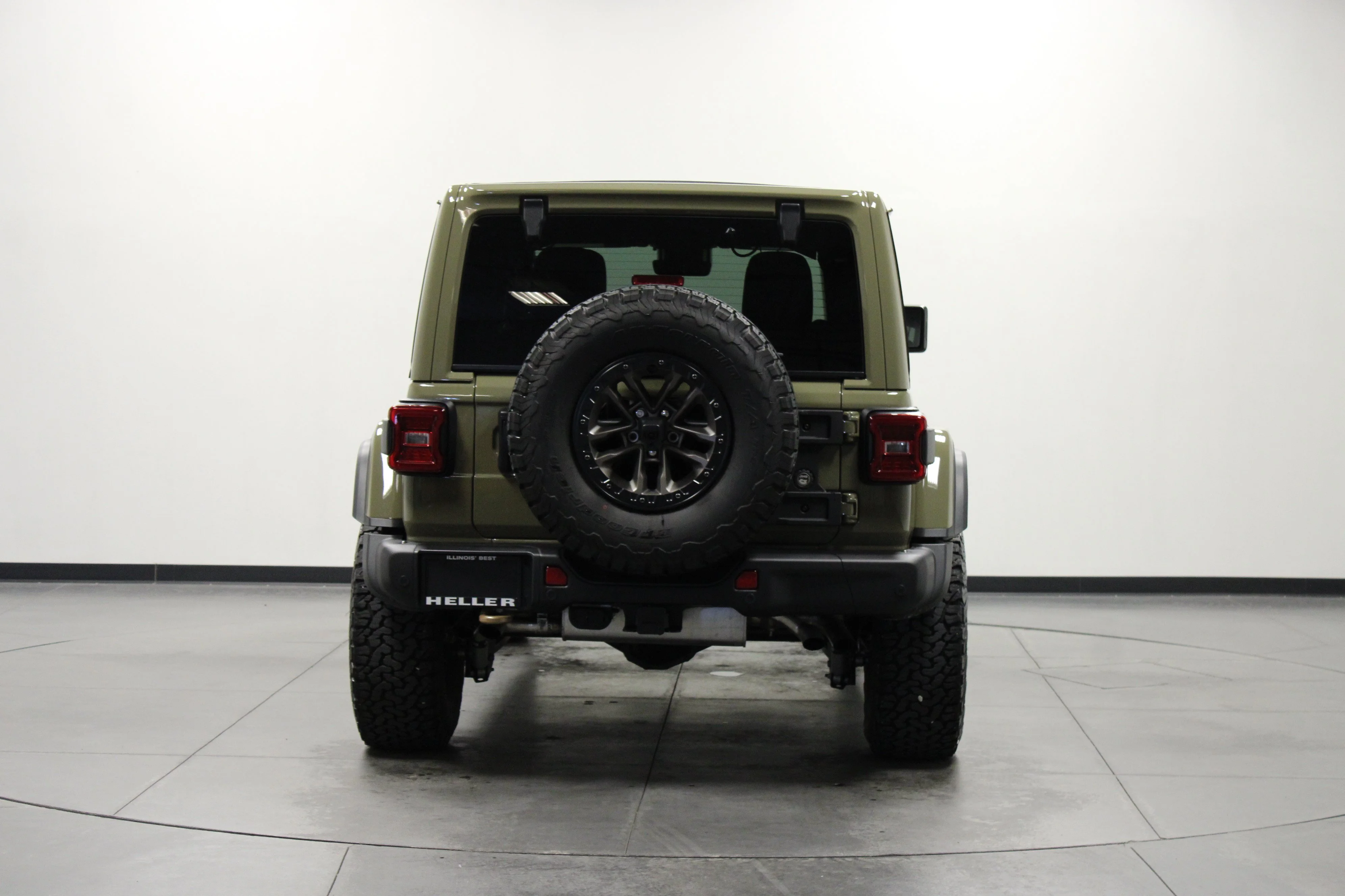 Used 2025 41 Jeep Rubicon 392 image 5