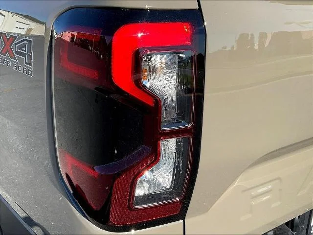 New 2026 Marsh Gray Ford XLT image 75