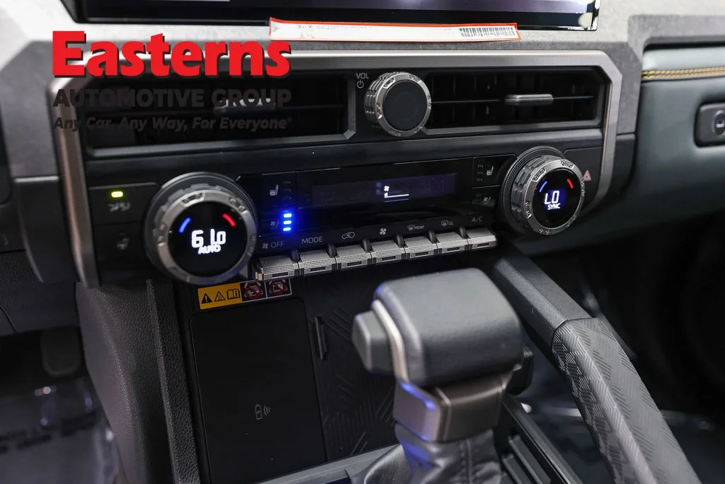 Used 2025 White Toyota Trailhunter image 19