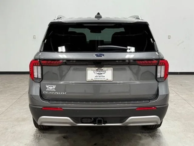 Used 2026 Gray Ford Platinum image 10