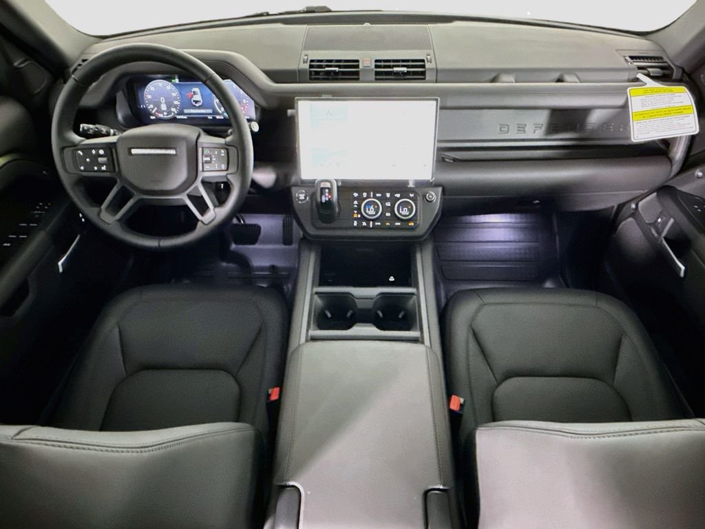 New 2026 Woolstone Green Land Rover X-Dynamic SE image 13