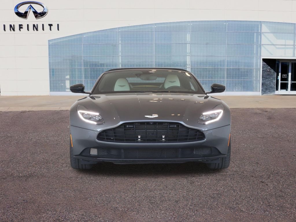 Used 2019 Gray Aston Martin Volante image 41