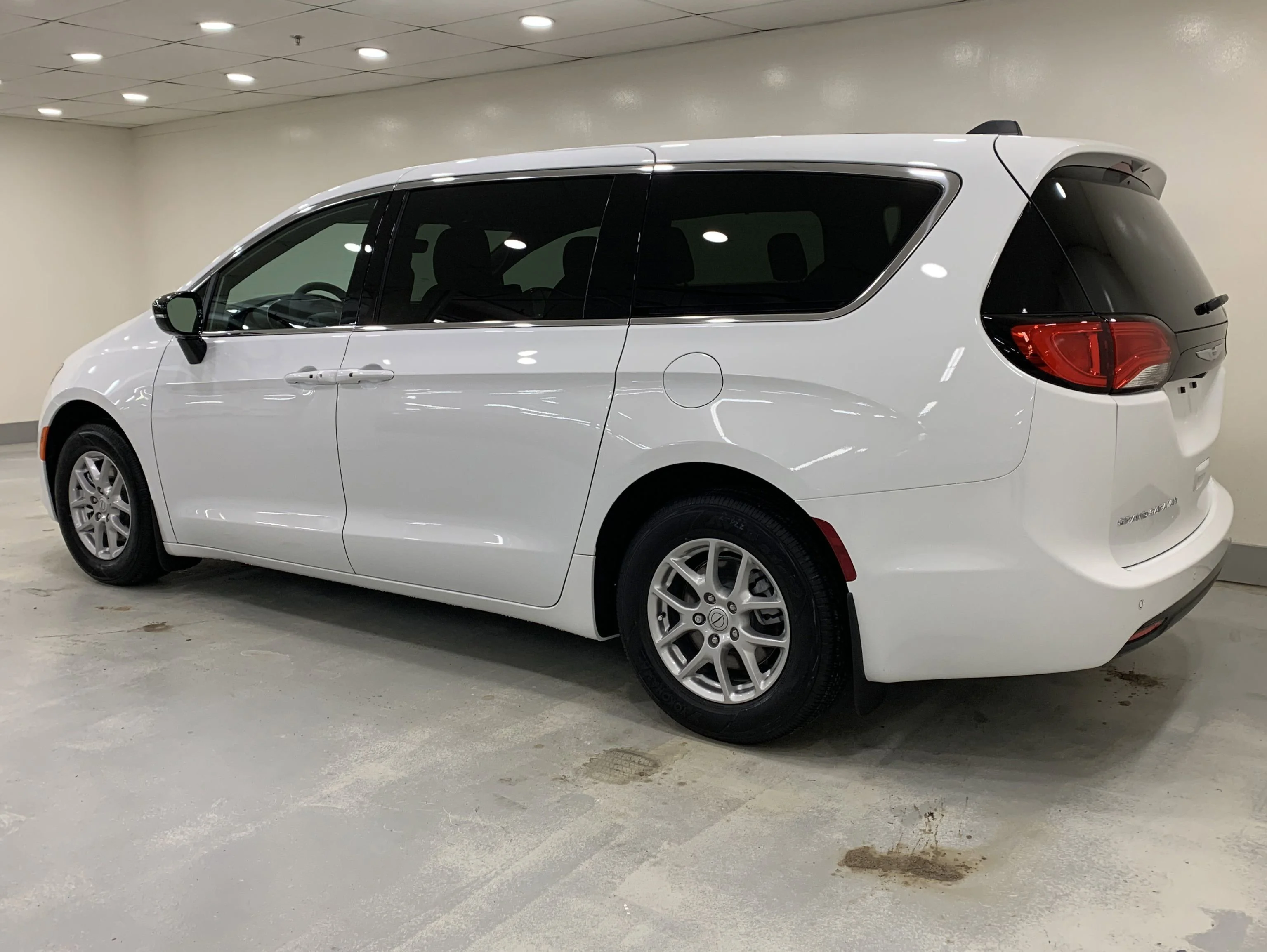 New 2026 Bright White Chrysler SXT image 3