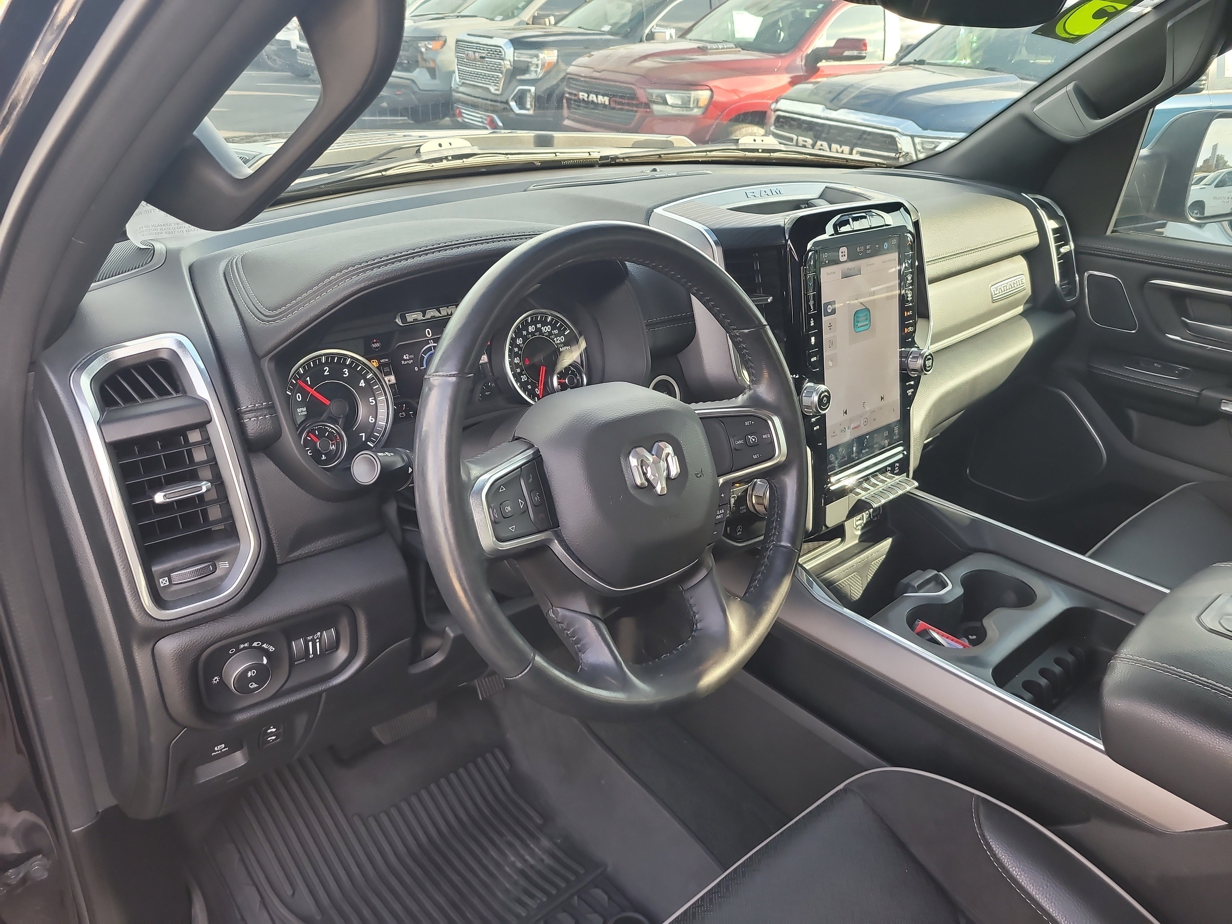 Used 2023 Diamond Black Crystal Pearlcoat Ram Laramie image 20
