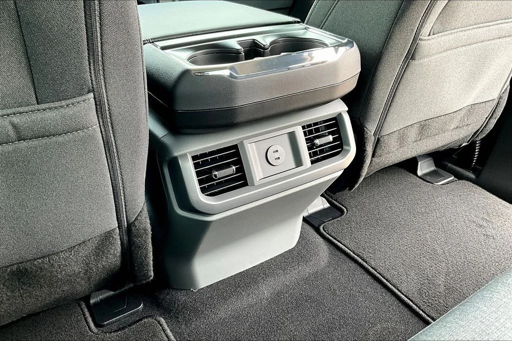 New 2026 Silver Ford XLT image 17
