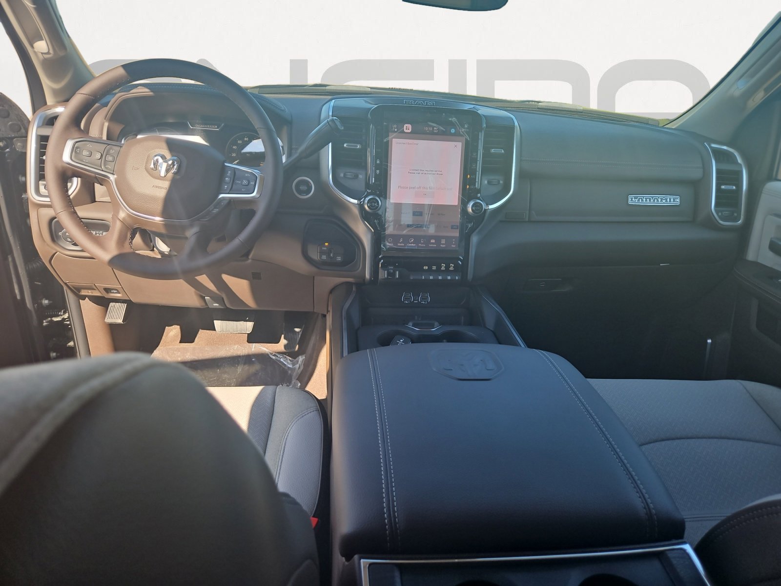 2025 RAM 2500 Laramie - Photo 3