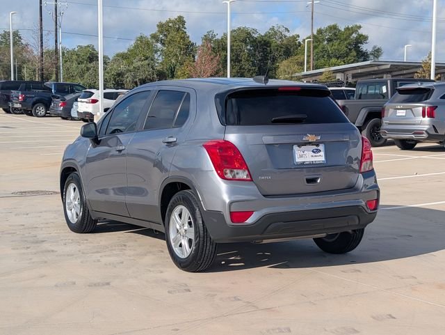 Used 2020 Gray Chevrolet LS image 4