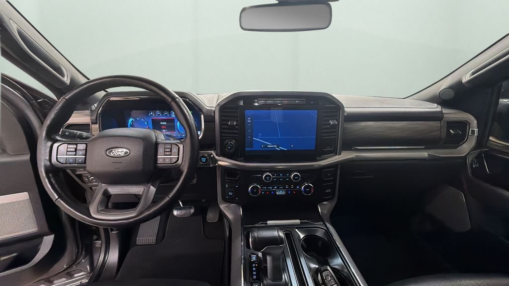 Used 2024 Gray Ford Lariat image 10