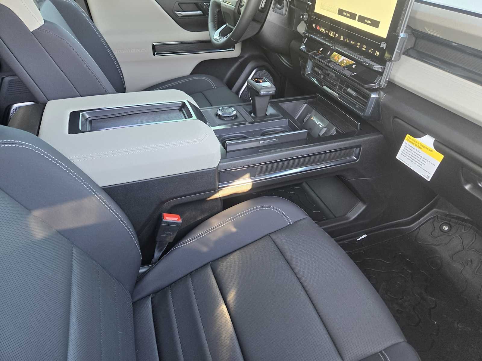 2026 GMC HUMMER EV 2X - Photo 9
