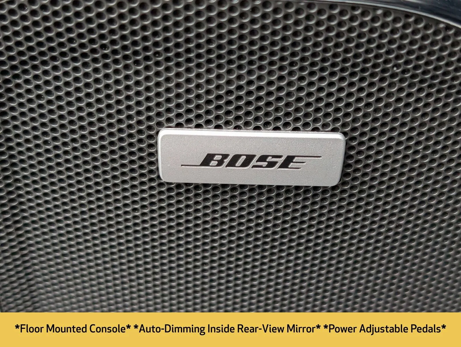 Used 2017 GRAPHITE METALLIC Chevrolet LTZ image 15