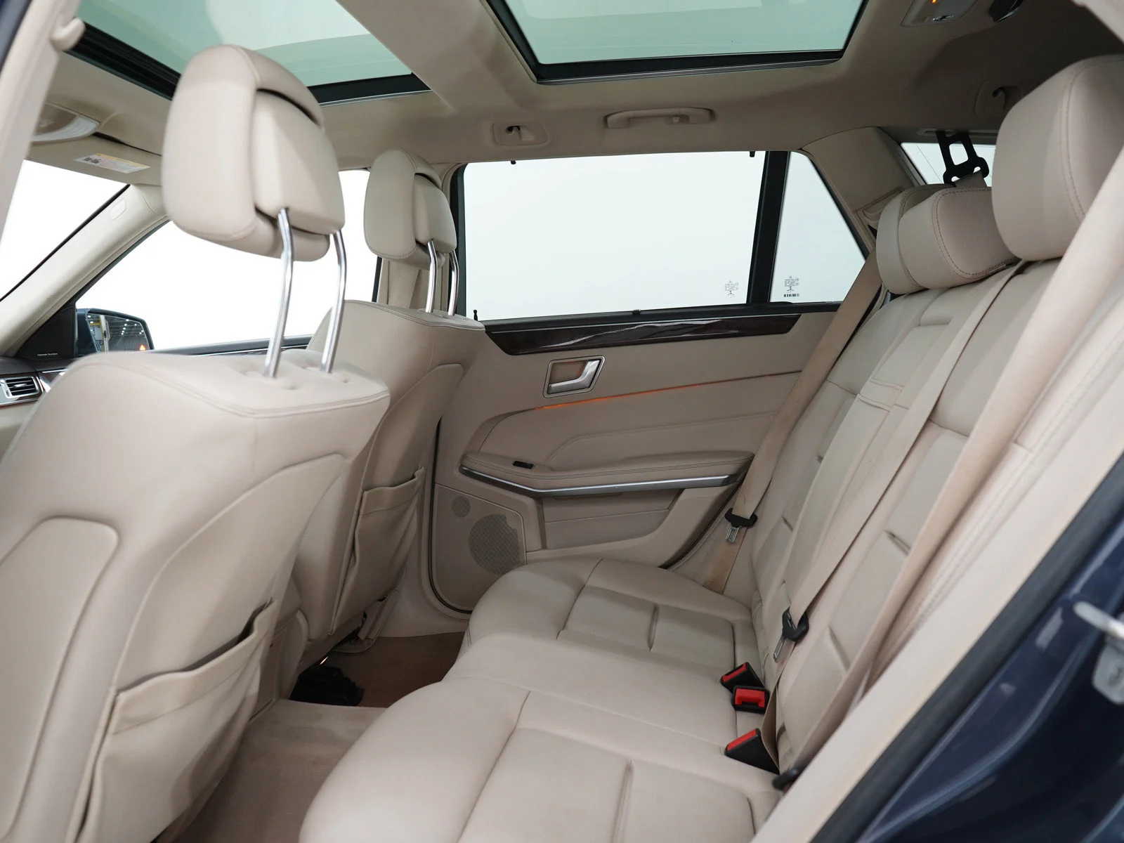 Used 2016 Indigo Blue Metallic Mercedes-Benz 4dr Wgn E 350 Sport 4MATIC® image 15