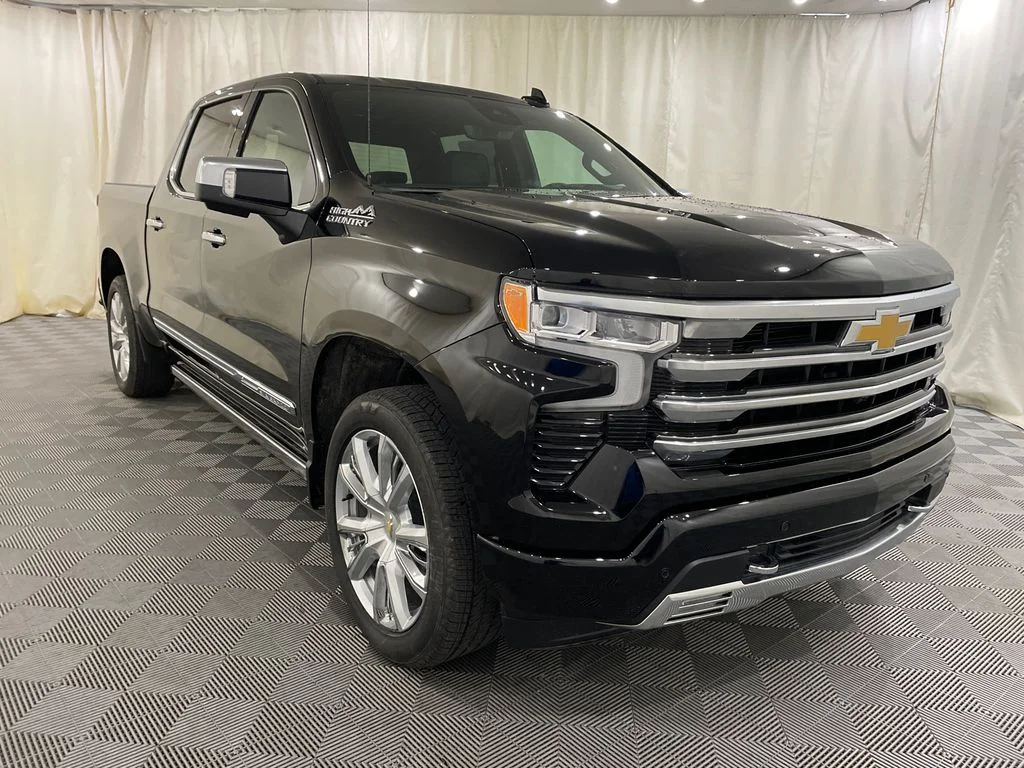 New 2026 Black Chevrolet High Country image 3