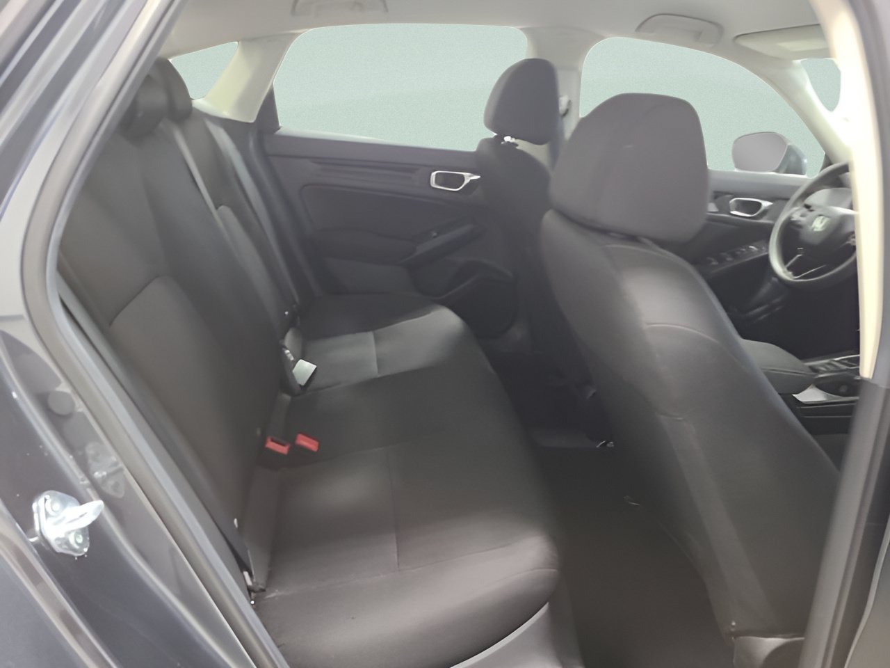 Used 2025 Meteorite Gray Metallic Honda LX image 14