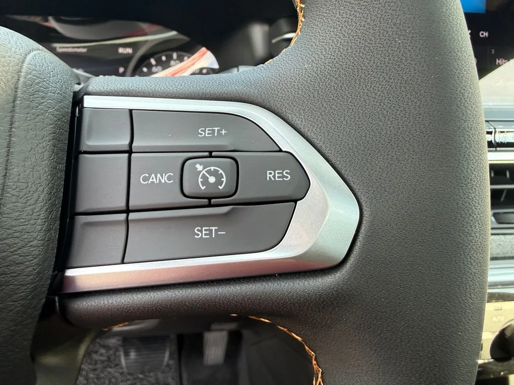 New 2026 Bright White Clearcoat Jeep  image 16