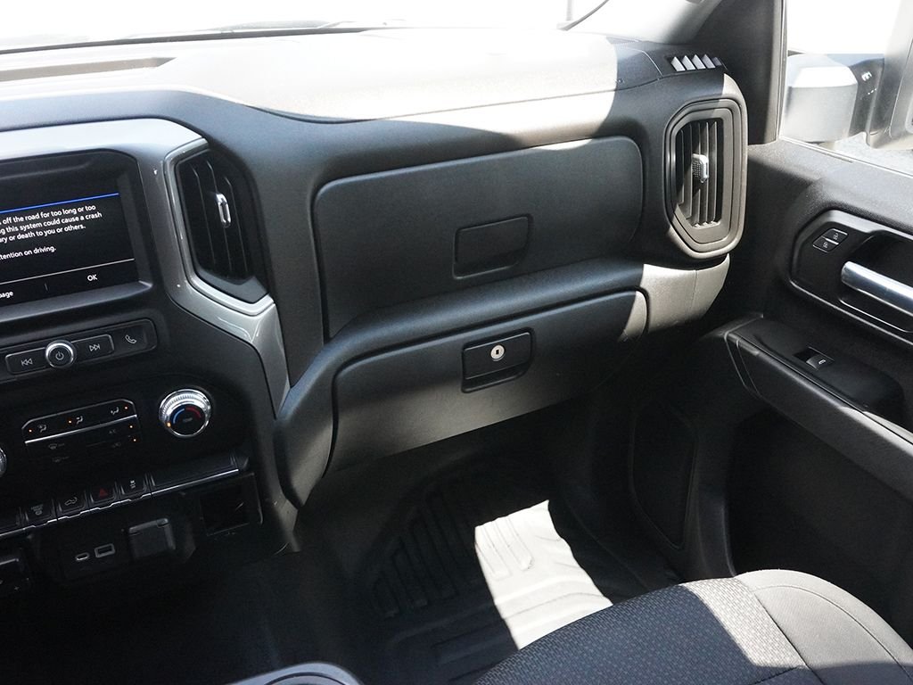 Used 2023 White GMC Pro image 29
