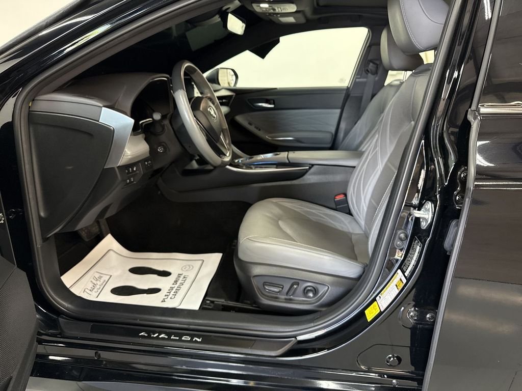 Used 2021 Midnight Black Metallic Toyota Limited image 13