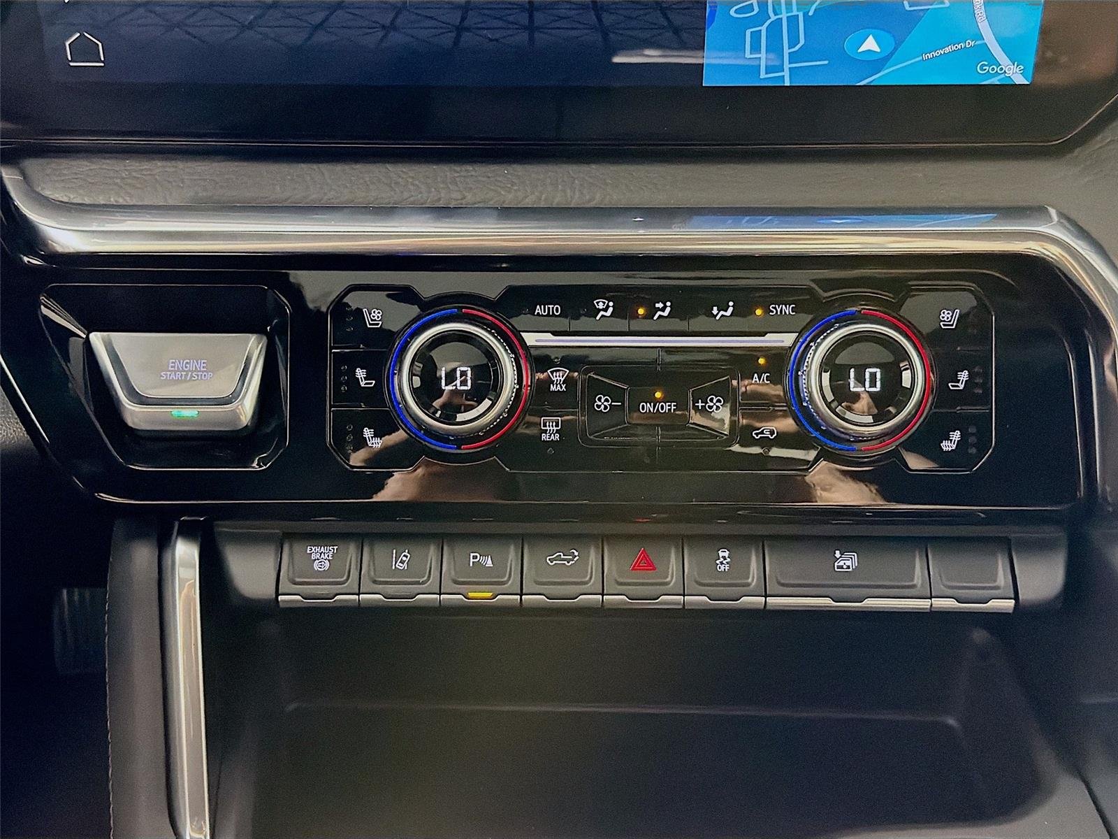 2026 GMC Sierra 3500HD Denali - Photo 18