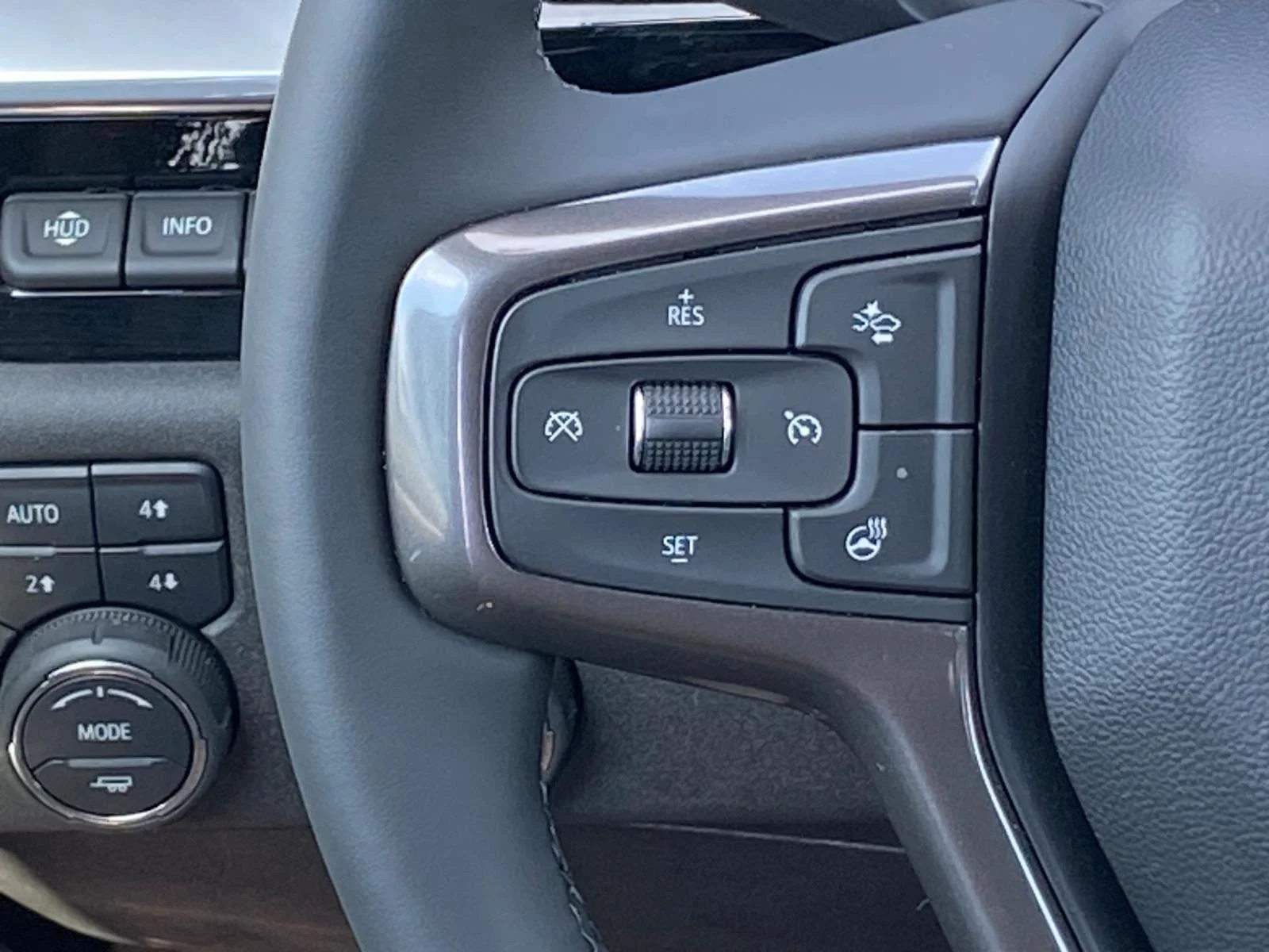 2025 Chevrolet Silverado 2500 HD High Country - Photo 11