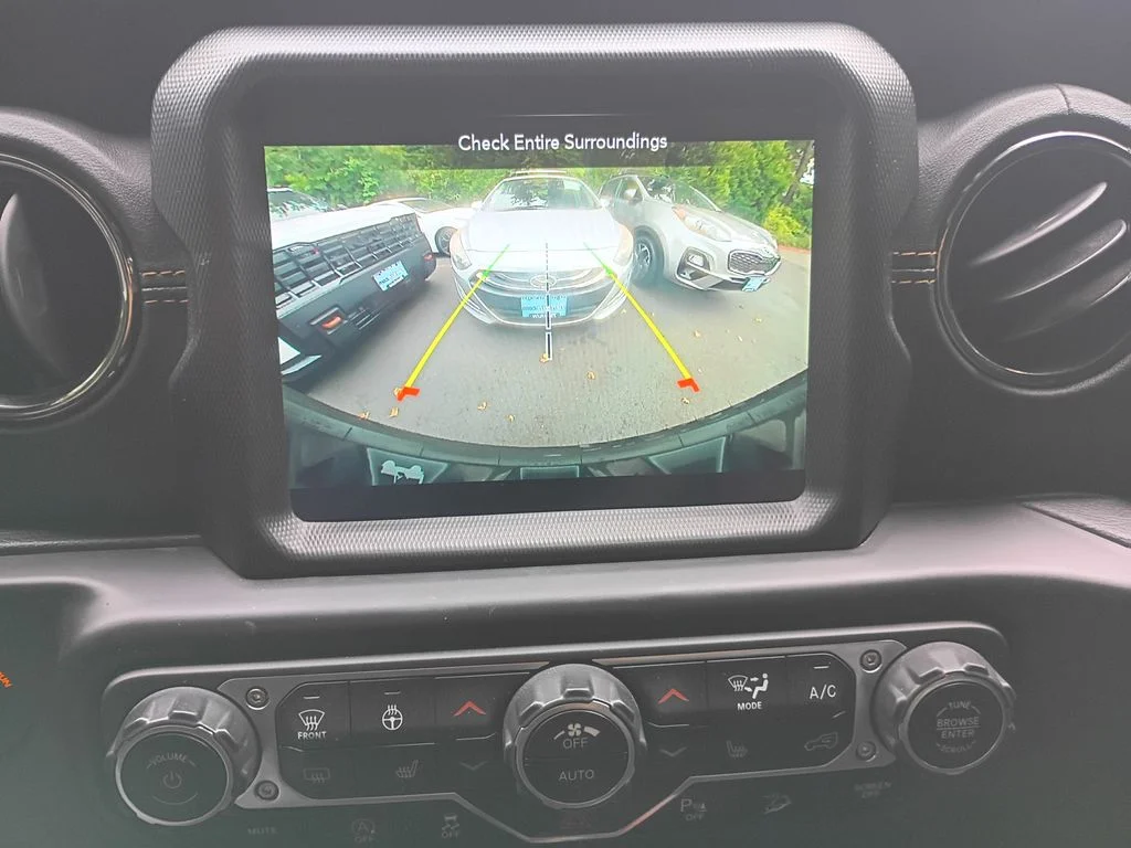 Used 2021 Granite Crystal Metallic Clearcoat Jeep Unlimited Sahara High Altitude image 25