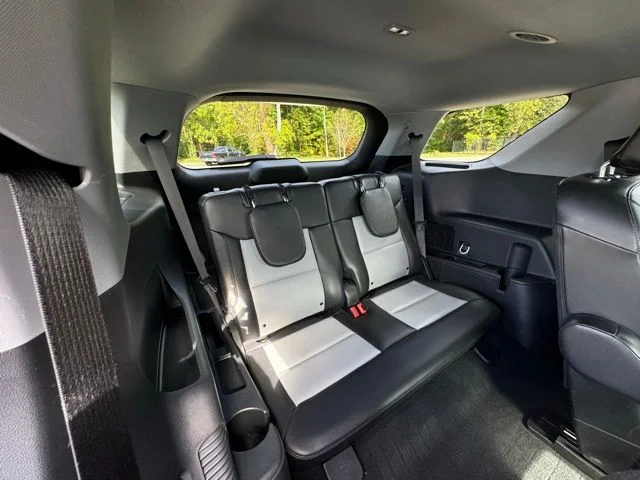 Used 2023 Black Ford XLT image 15