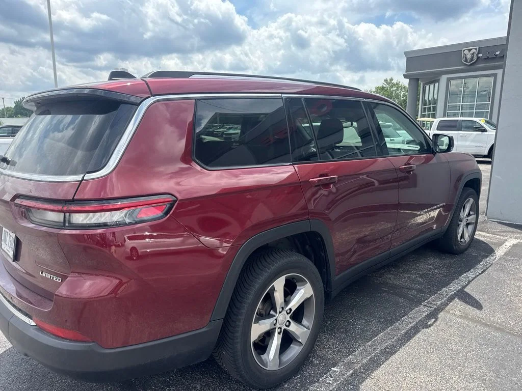Used 2021 Red Jeep Limited image 11