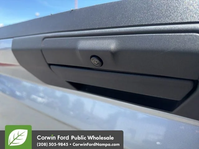 Used 2022 Silver Ford XLT image 11