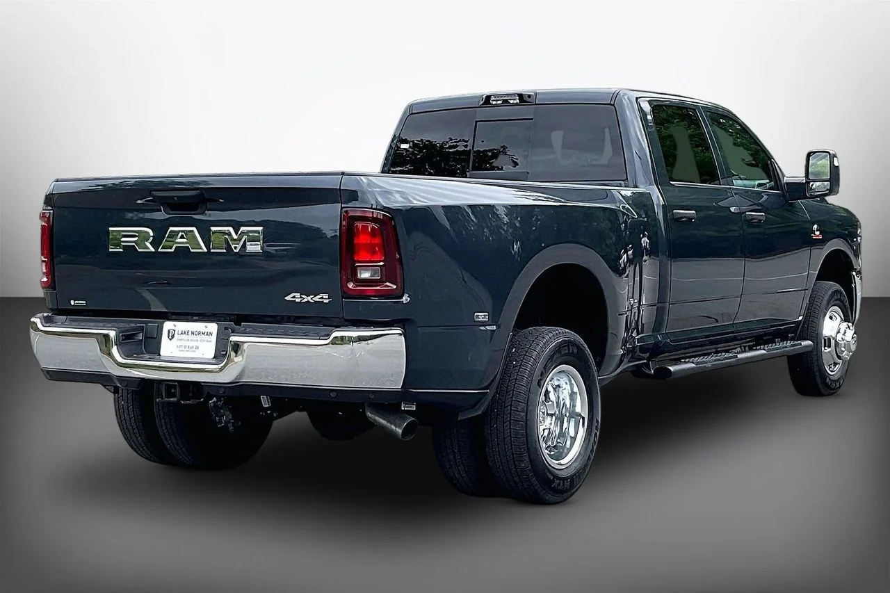 New 2026 Forged Blue Metallic Exterior Paint RAM Tradesman image 8