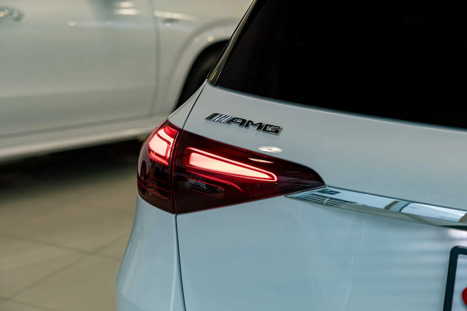 New 2026 Polar White Mercedes-Benz AMG® GLE 53 4MATIC+ SUV image 34