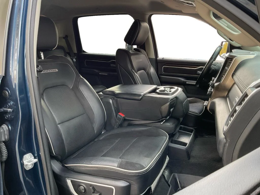 Used 2022 Blue Ram Laramie image 27