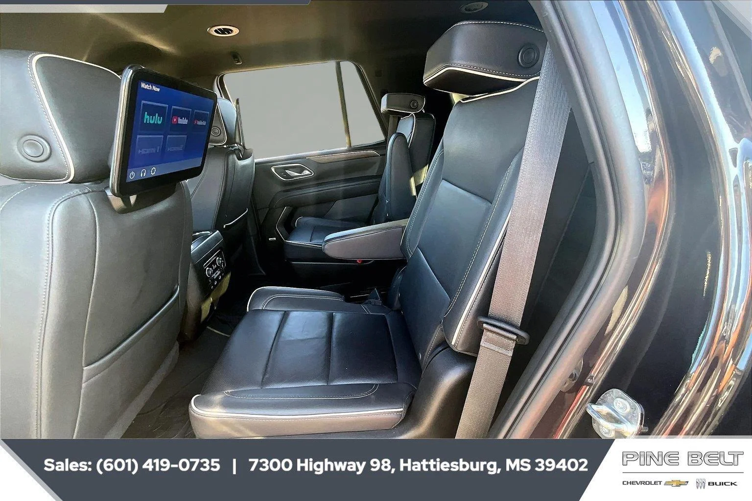 Used 2024 gray Chevrolet Premier image 19