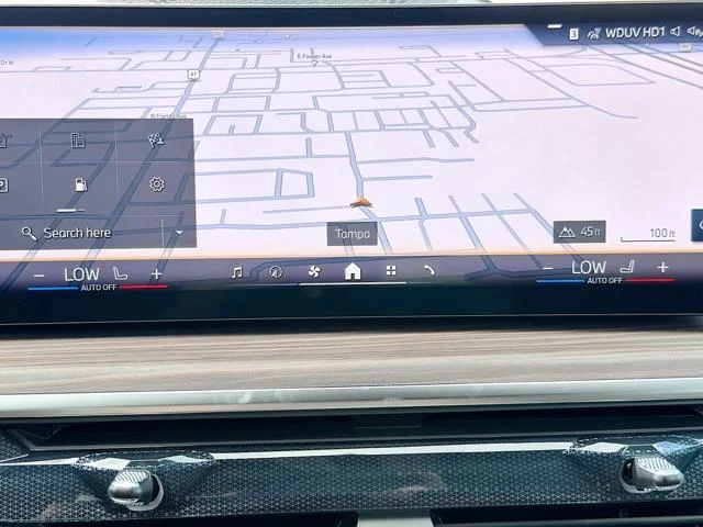 New 2026 Skyscraper Grey Metallic BMW sDrive40i image 32