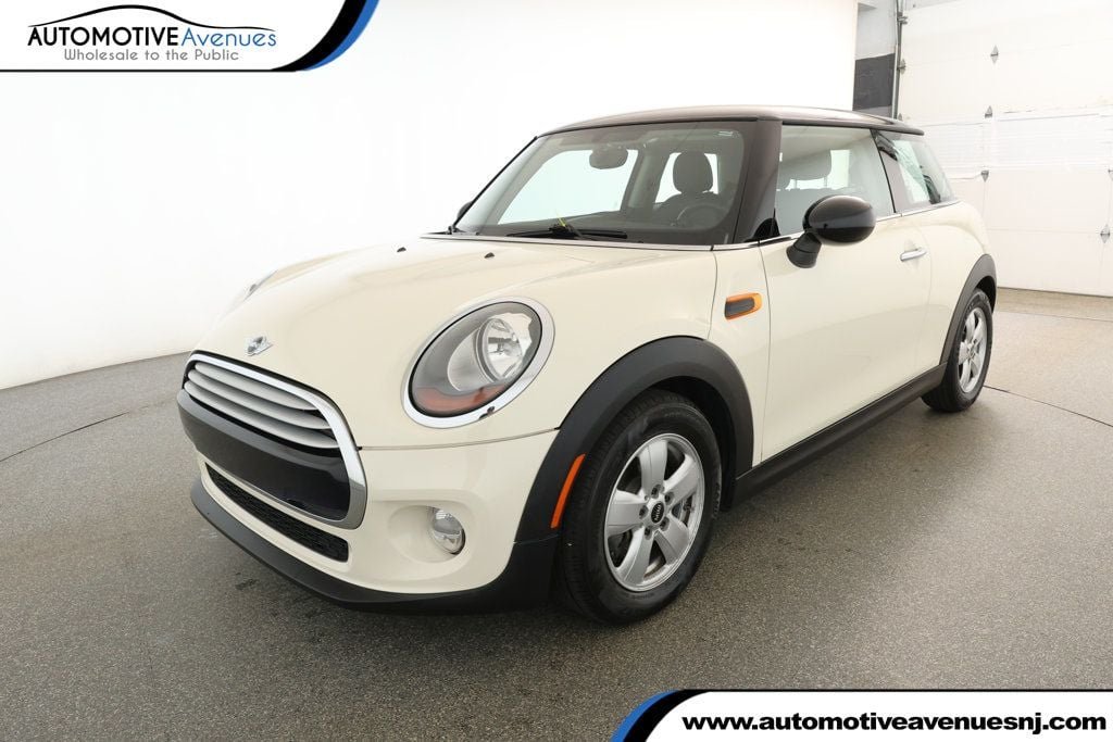 2014 MINI Cooper Base