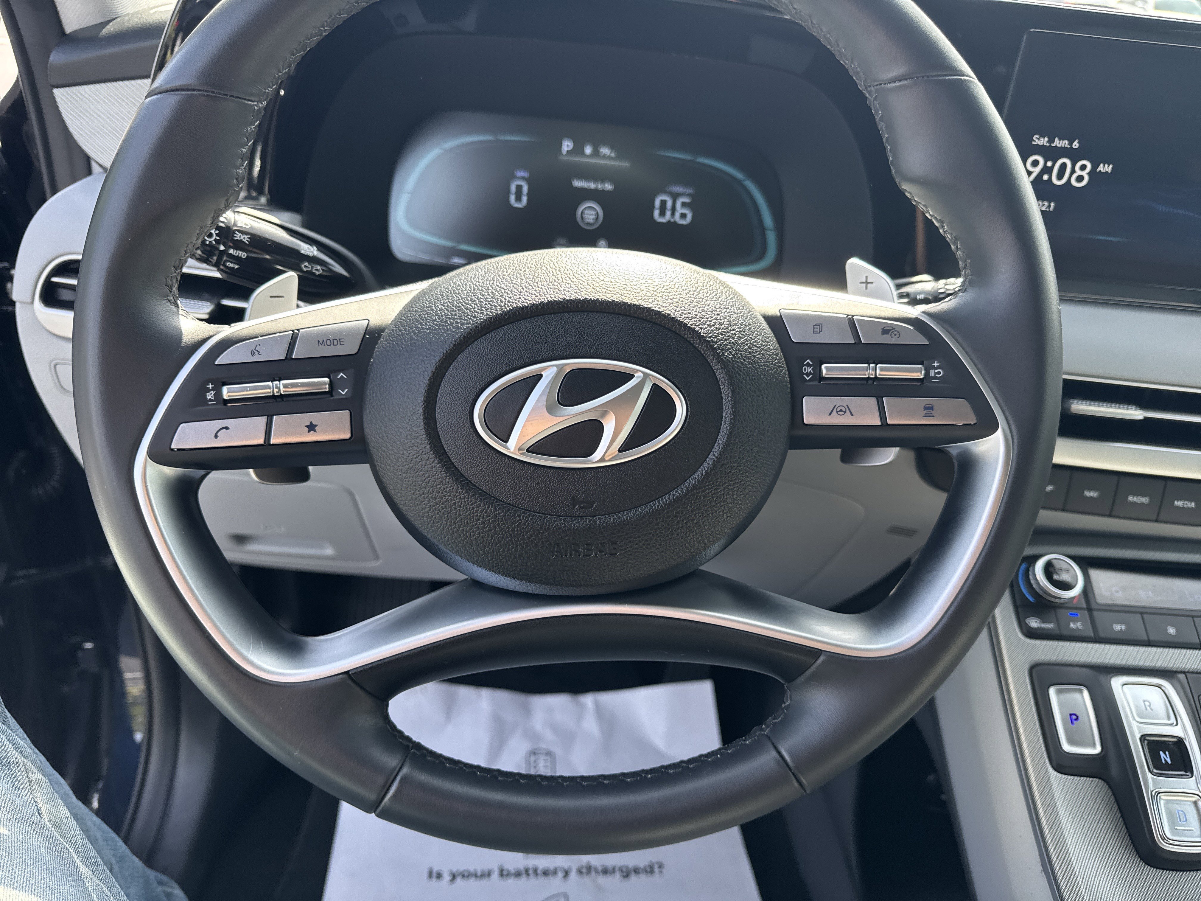 Used 2025 Moonlight Cloud Hyundai SEL image 17