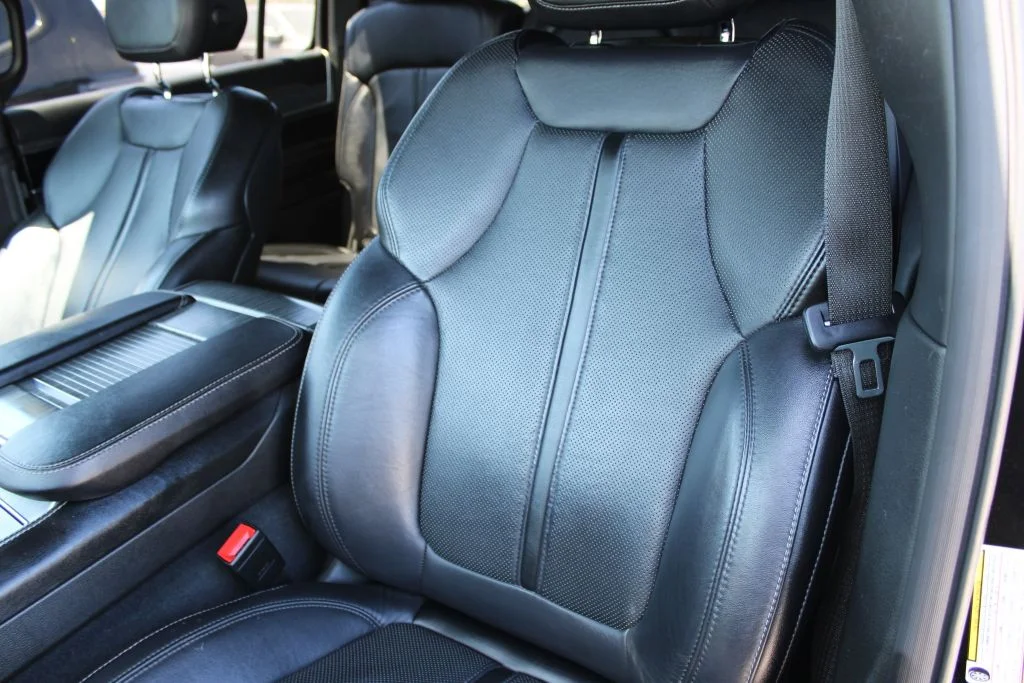 Used 2024 Black Jeep Series II image 20