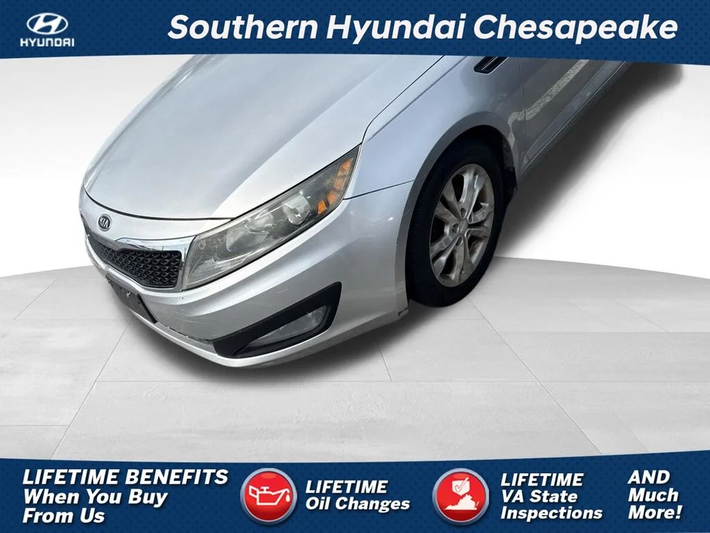 Used 2012 Silver Kia EX image 1