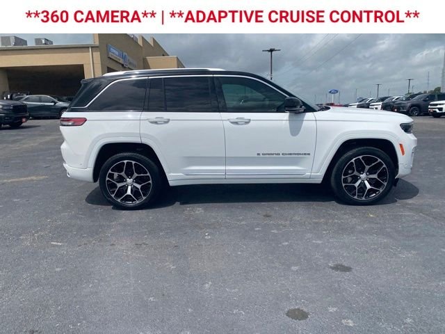Used 2023 White Jeep Summit Reserve image 10