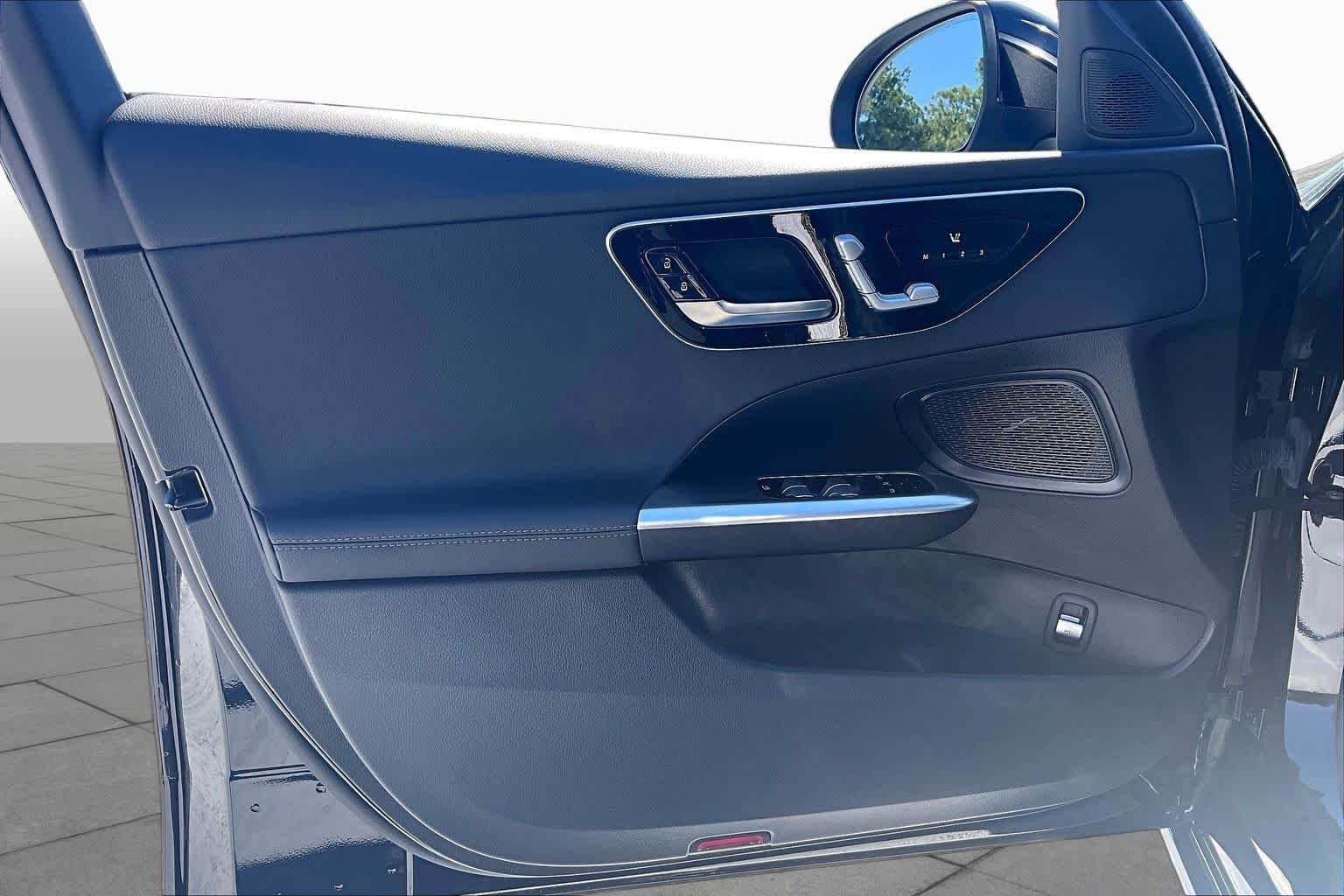 2025 Mercedes-Benz C-Class Sedan C 300 - Photo 22