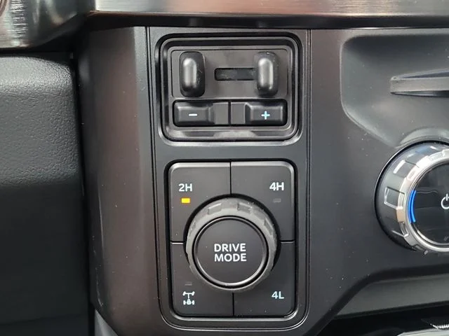 New 2026 Gray Metallic Ford Lariat image 30